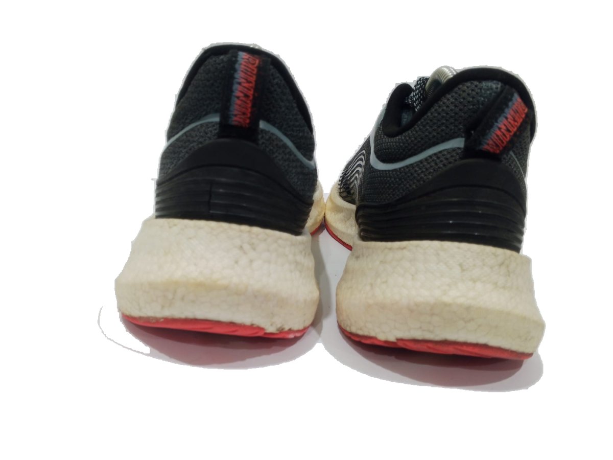 Black Grey Foam Runner