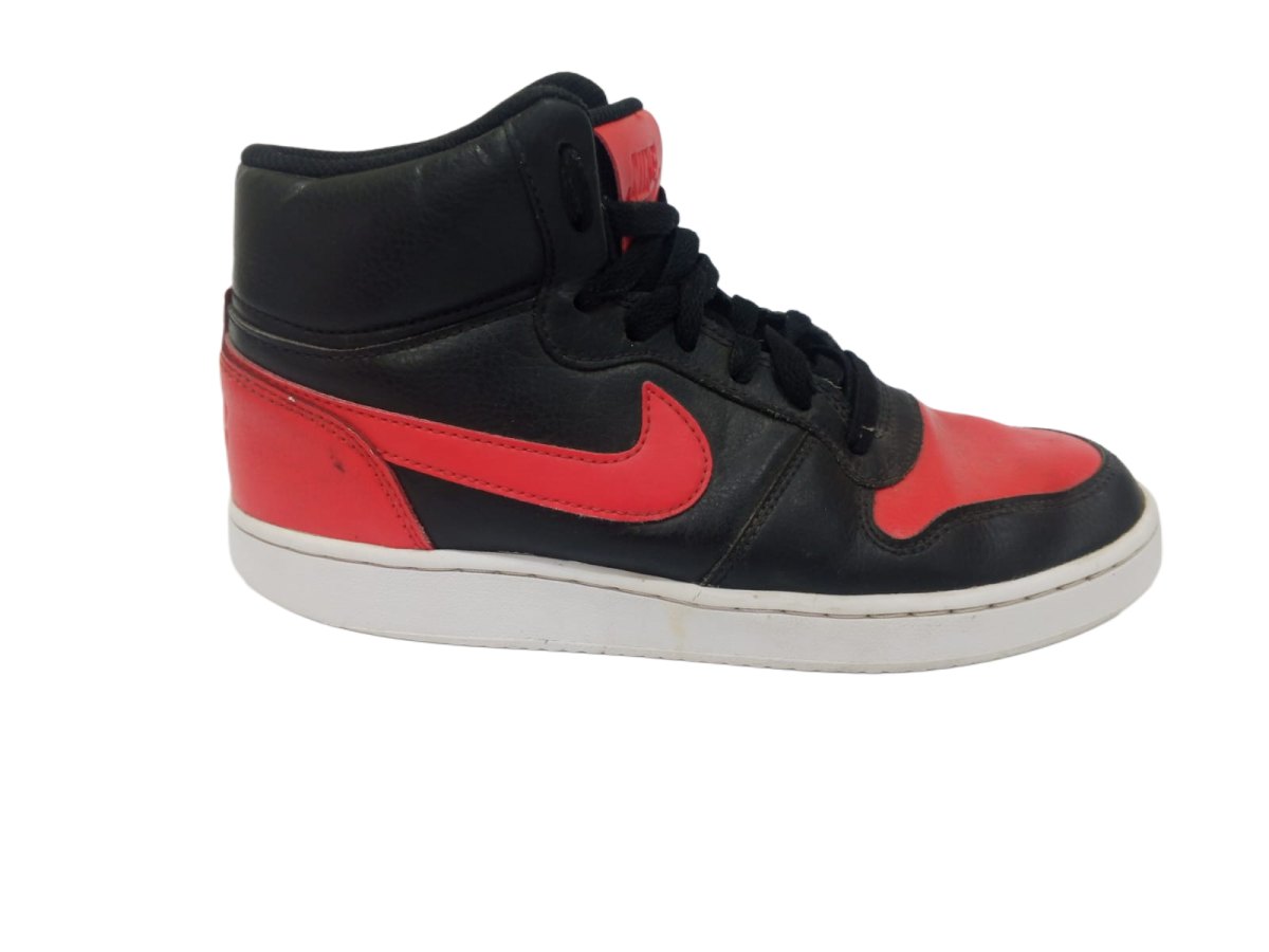 Nike Mid Top Black Red