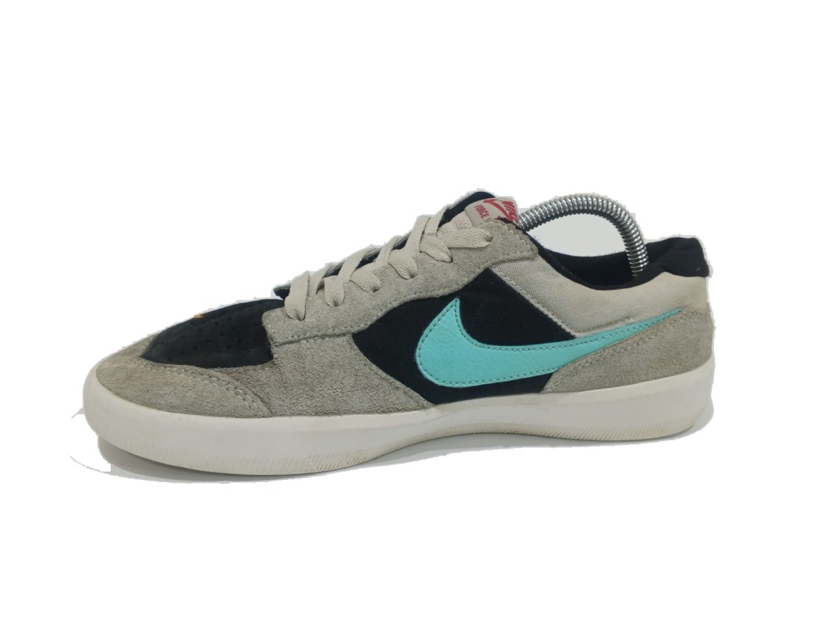 Nike SB Grey Black Teal Skate Shoe