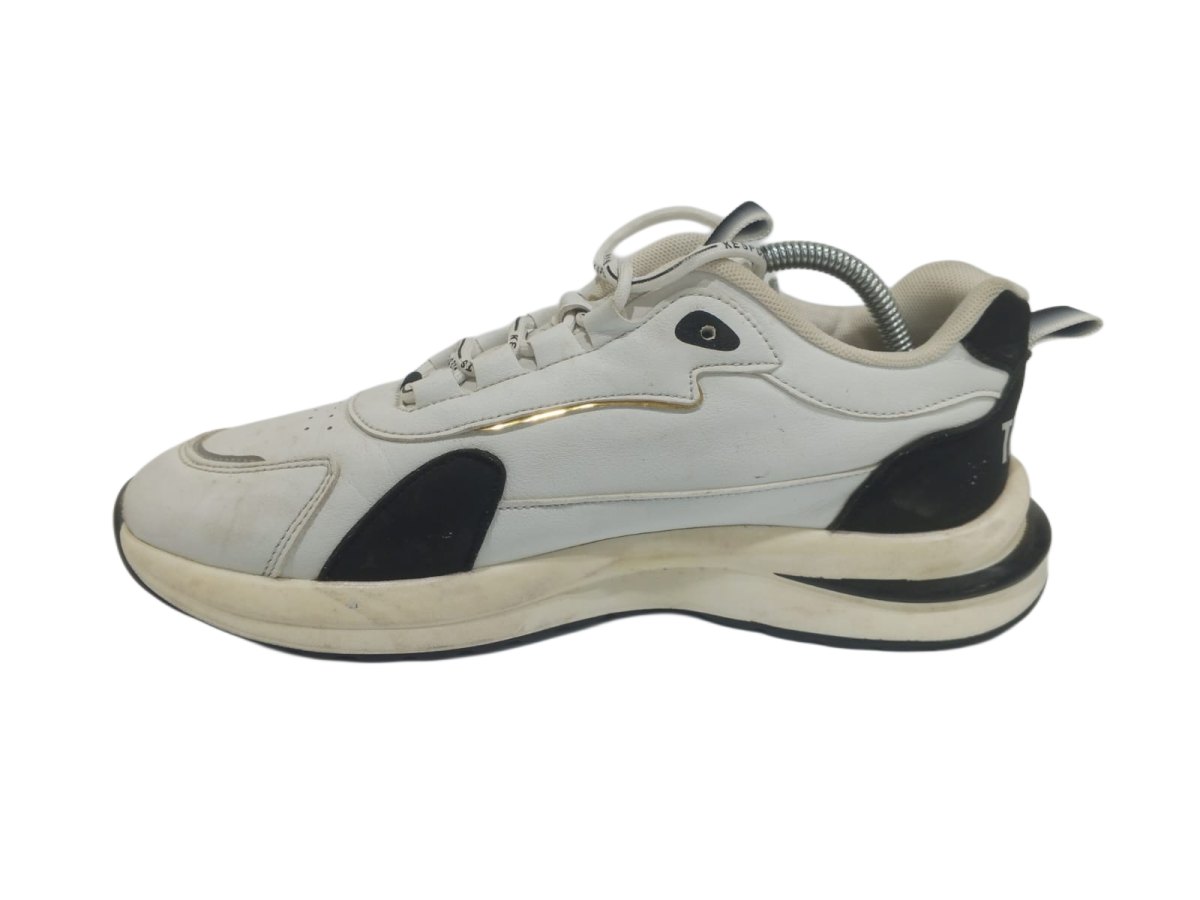 Thunder White Black Sneaker