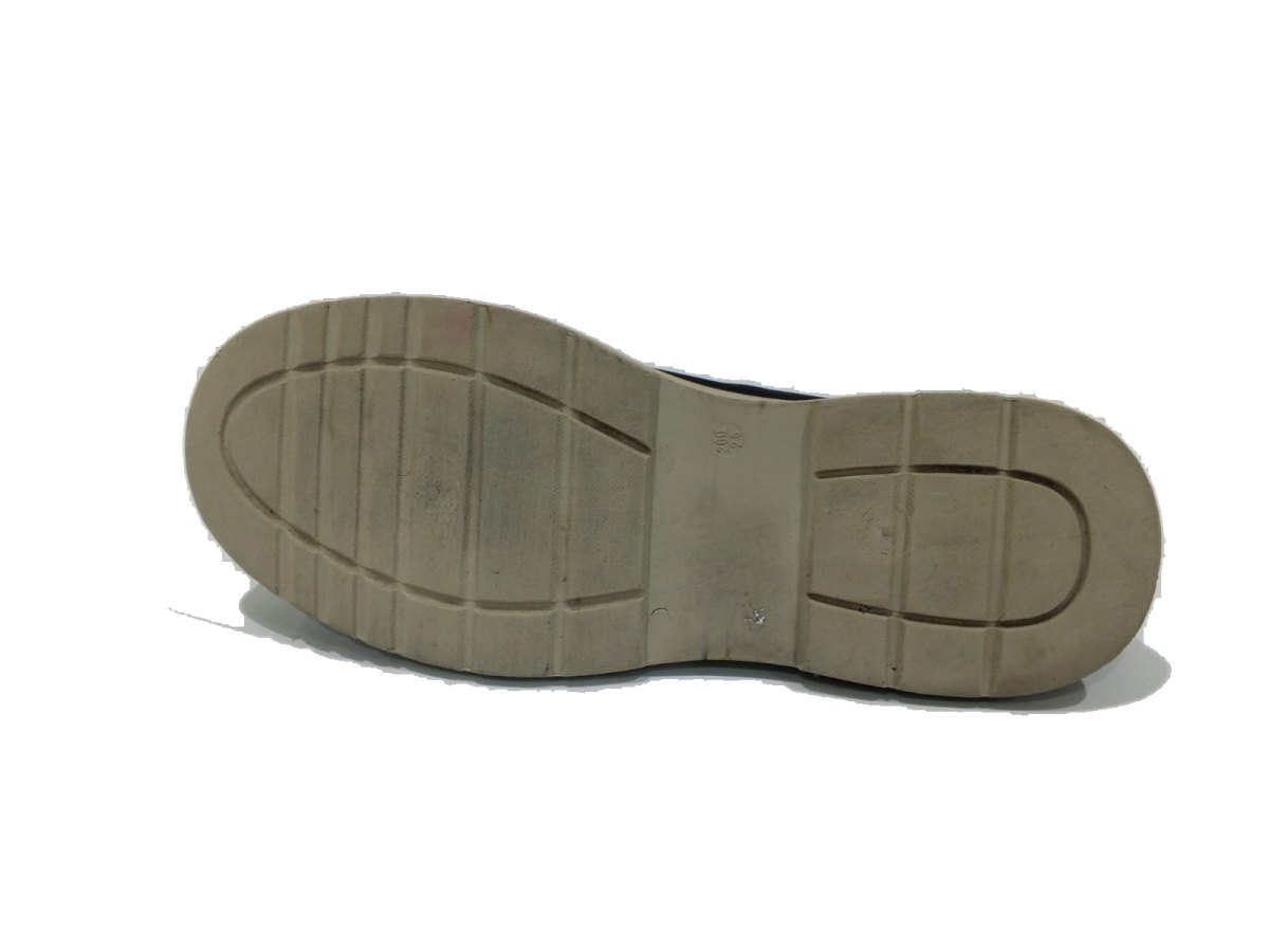 Warrior Black Leather Casual Sneaker